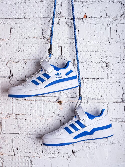 Кроссовки adidas Forum Low, размер 7US (37.5RU), голубой, белый