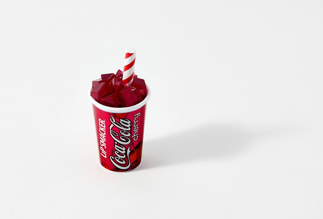 Бальзам для губ Lip smacker (Липсмайкер) с ароматом coca-cola cherry 7,4г Markwins Beauty Brands CN - фото №10