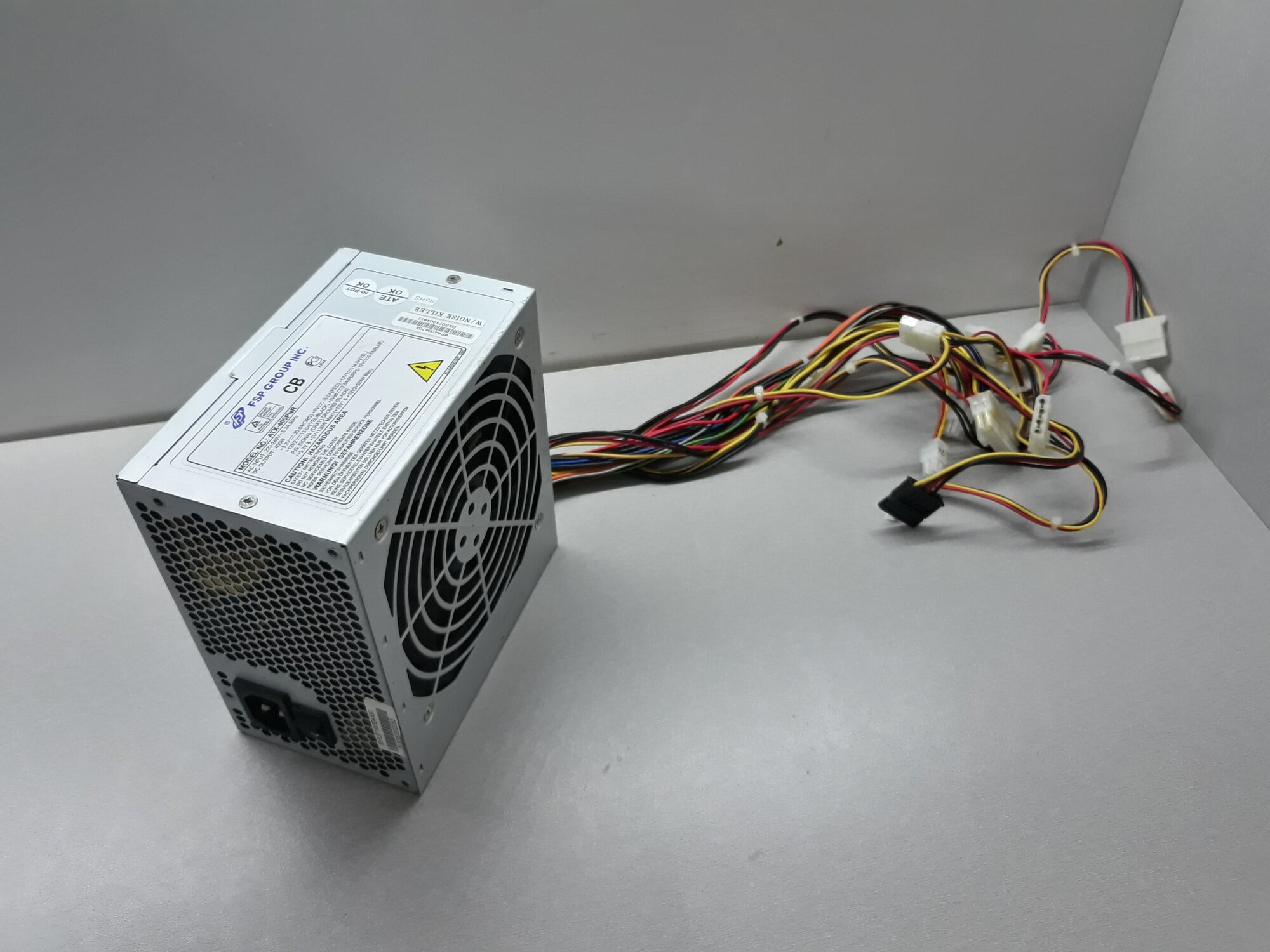 Блок питания ATX 400W FSP ATX-400PNR