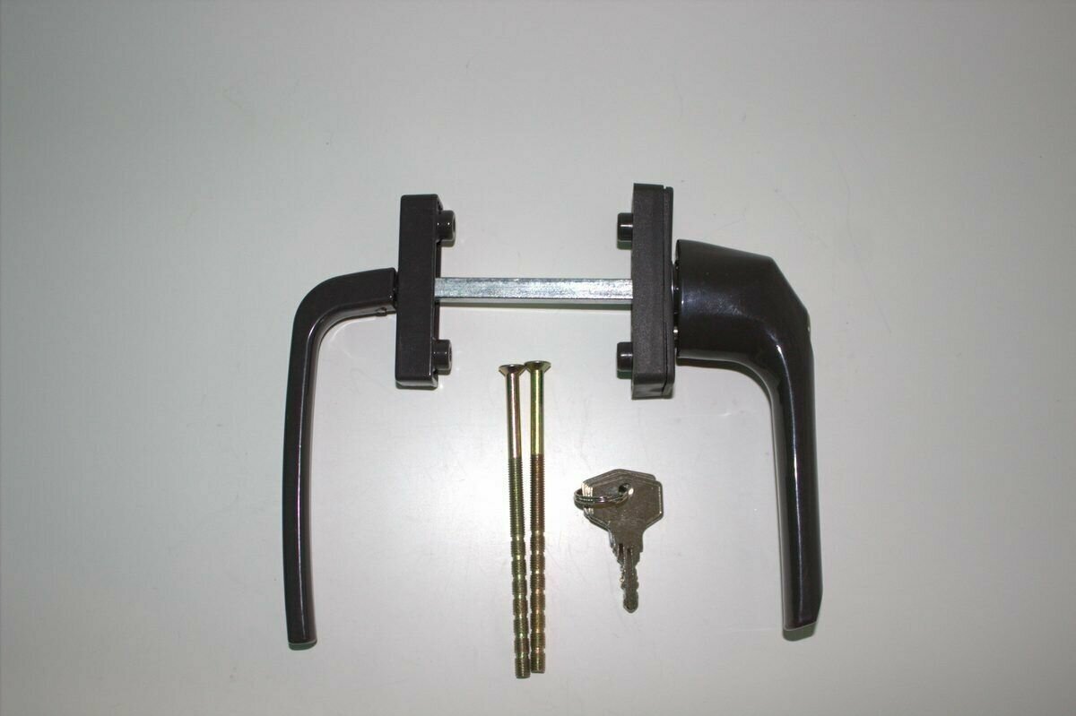Ручка оконная балконная двусторонняя с ключом+ кнопка узкая/обычная (коричневая 8019)