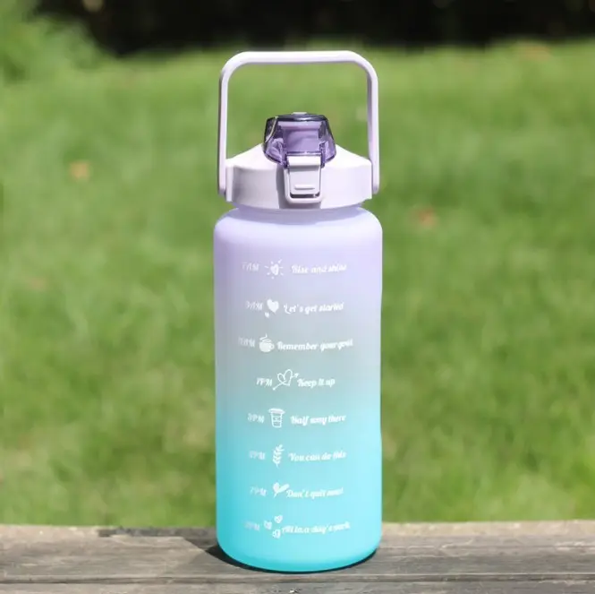 Бутылка для воды, 2000 мл. с мотиватором и измерителем ёмкости фиолетовая - фотография № 1