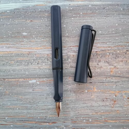 Ручка перьевая, поршневая, 0,5 мм, круглый корпус, металлический клип - зажим