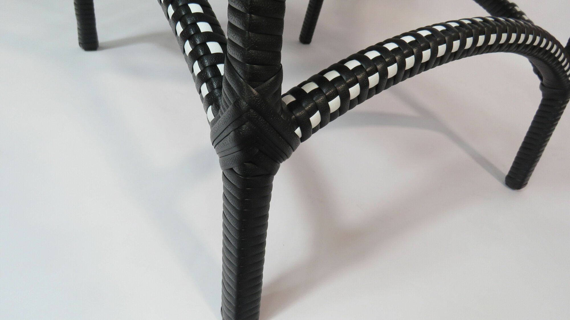 Плетеное кресло из искусственного ротанга Сфера - фотография № 15