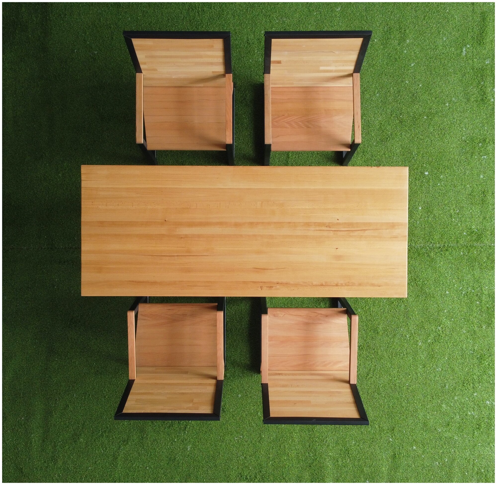 Комплект мебели фамилия, обеденный стол и 4 кресла из натурального дерева в стиле лофт - фотография № 12
