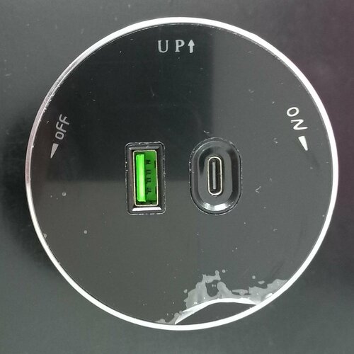 Трековая розетка с usb + typeC для шинопровода черная (трек системы)