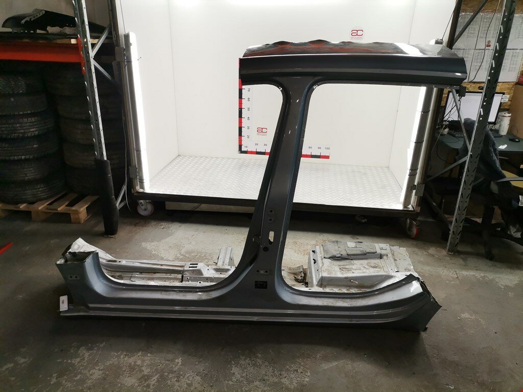 Часть кузова (вырезанный элемент) Opel Zafira C 13439325 арт. 1032560