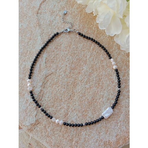 Чокер Академия Важности, жемчуг культивированный, оникс, черный, белый