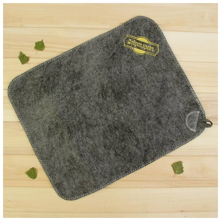 фото Коврик для бани и сауны, серый с золотой вышивкой "добропаровъ"