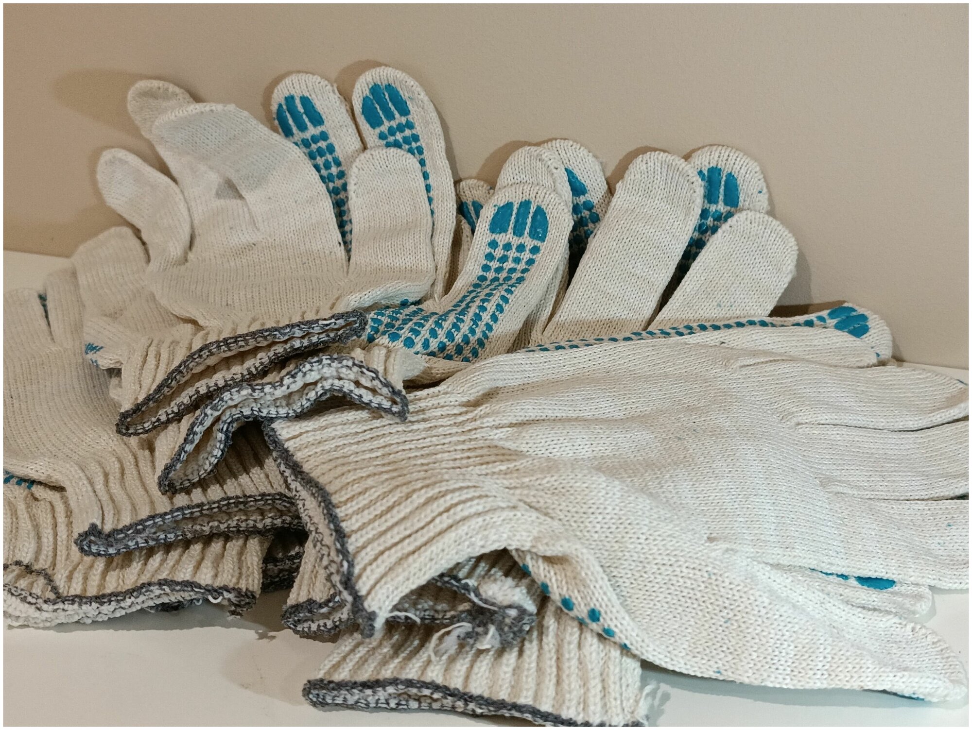 Перчатки (gloves) ХБ 10кл. 4 нитки с ПВХ покрытием белые (5 пар) / PPE-001 - фотография № 7