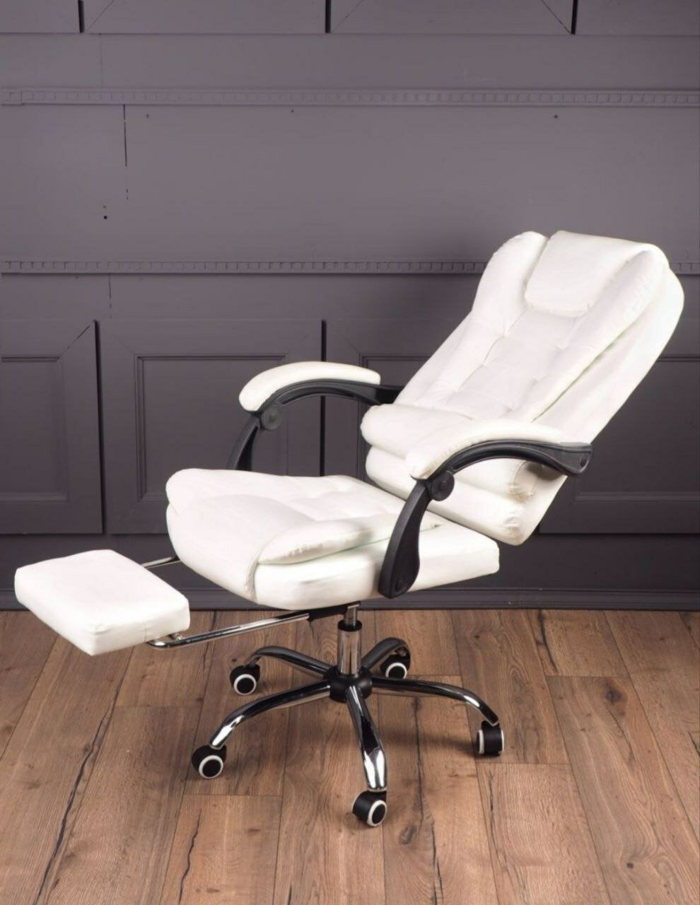 Компьютерное кресло. Кресло Белое . Кресло руководителя. кресло с вибромассажем. кресло офисное кресло с массажем - фотография № 2