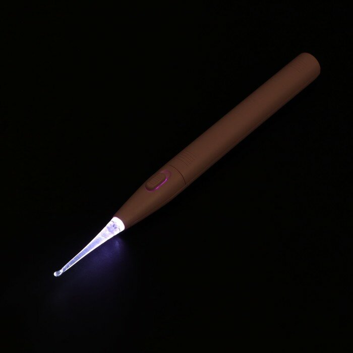 Пинцет LuazON LP-03, подсветка, палочка для чистки ушей, 3 насадки, от батареек (не в комп) 975069