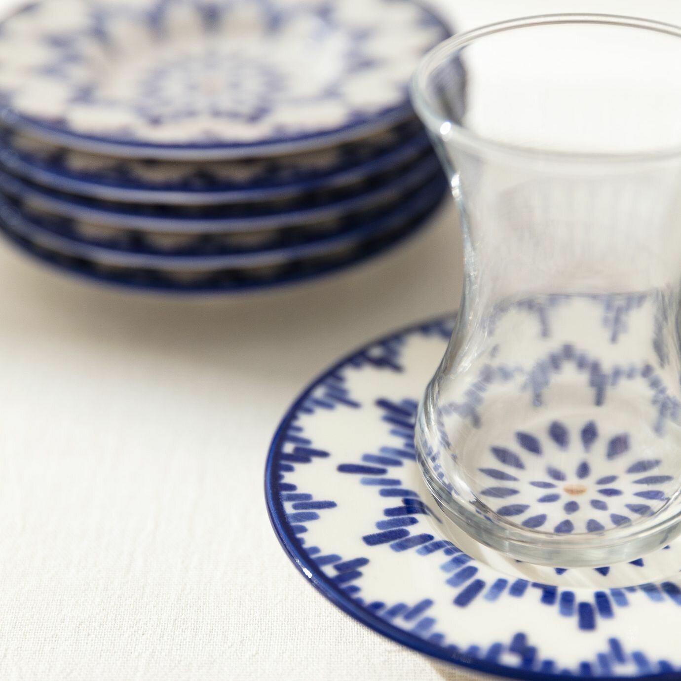 Блюдца Madame Coco Luxe Mixte Tea Glass, фарфор, круглые, 13 см, 6 штук — фото 1