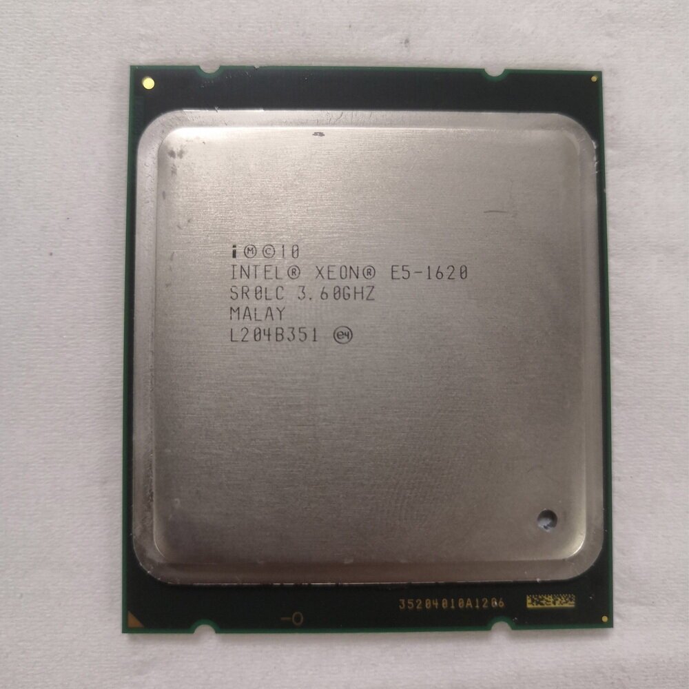 Процессор Intel Xeon E5-1620 Sandy Bridge-E LGA2011 4 x 3600 МГц