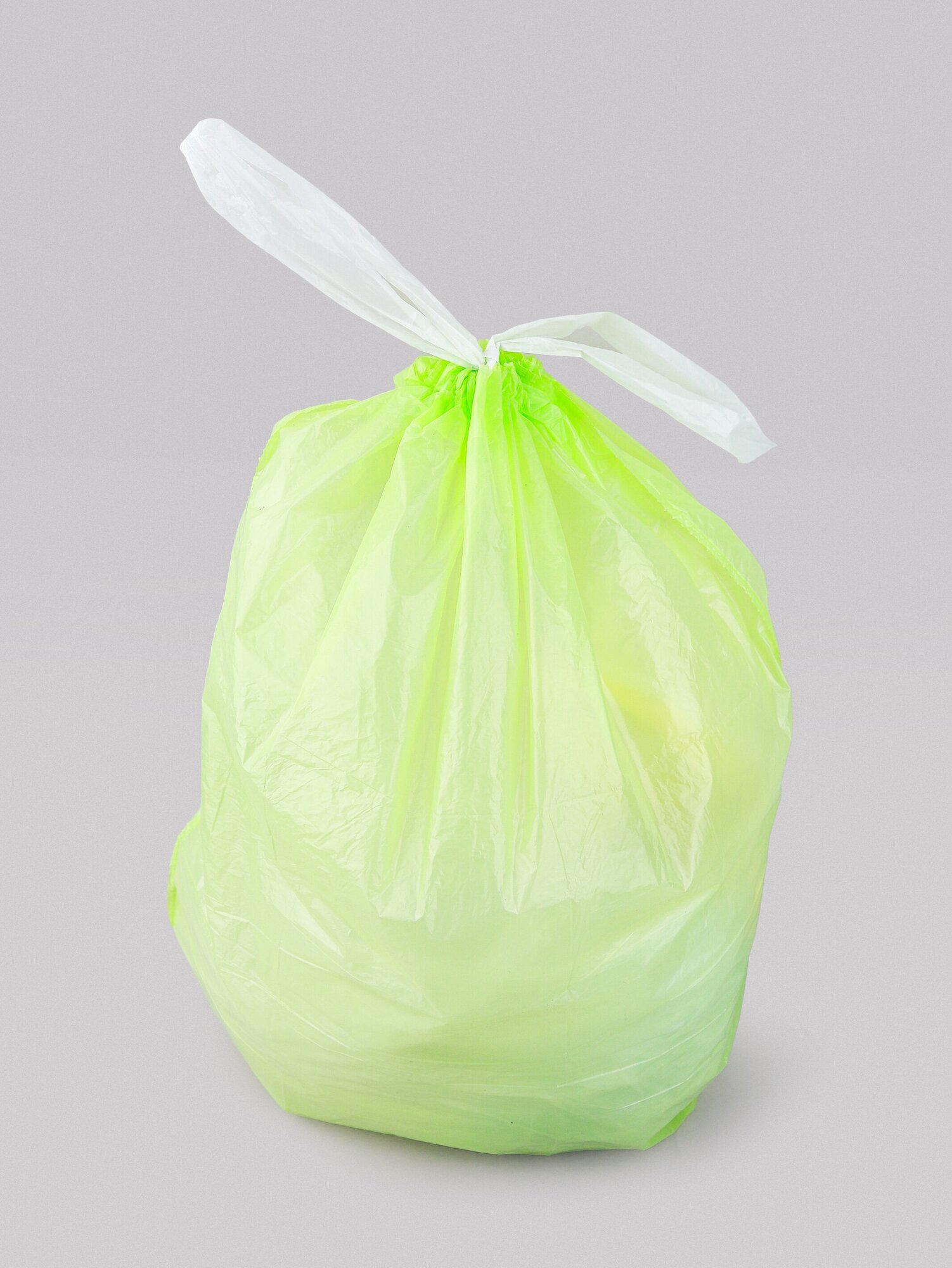 Мешки для мусора Avikomp Botanica биоразлагаемые, с завязками, 14 мкм, 60 л, рулон 10 шт, белые - фотография № 6