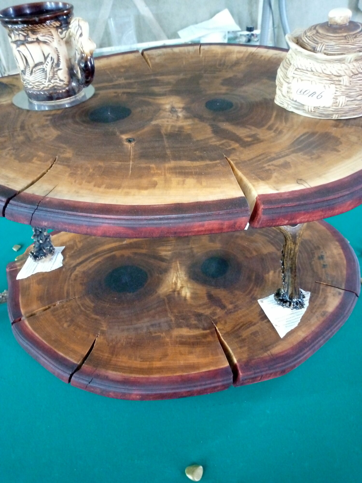 фото Стол журнальный, прикроватная тумба