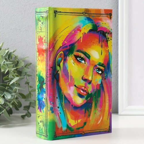 Сейф-книга дерево кожзам Портрет девушки Пятна краски тиснение 21х13х5 см 1296₽