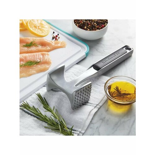 Молоток кухонный KitchenAid KO119OH для отбивки мяса двухсторонний нержавеющая сталь 6292₽