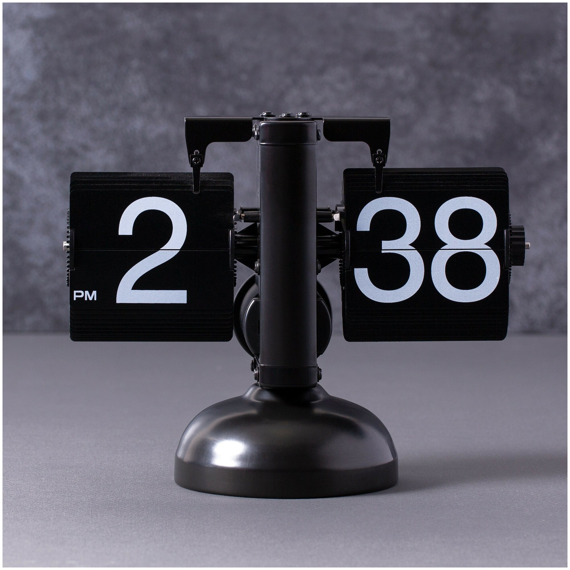 Классические перекидные часы Flip-clock, 16х21х8 см (черные)