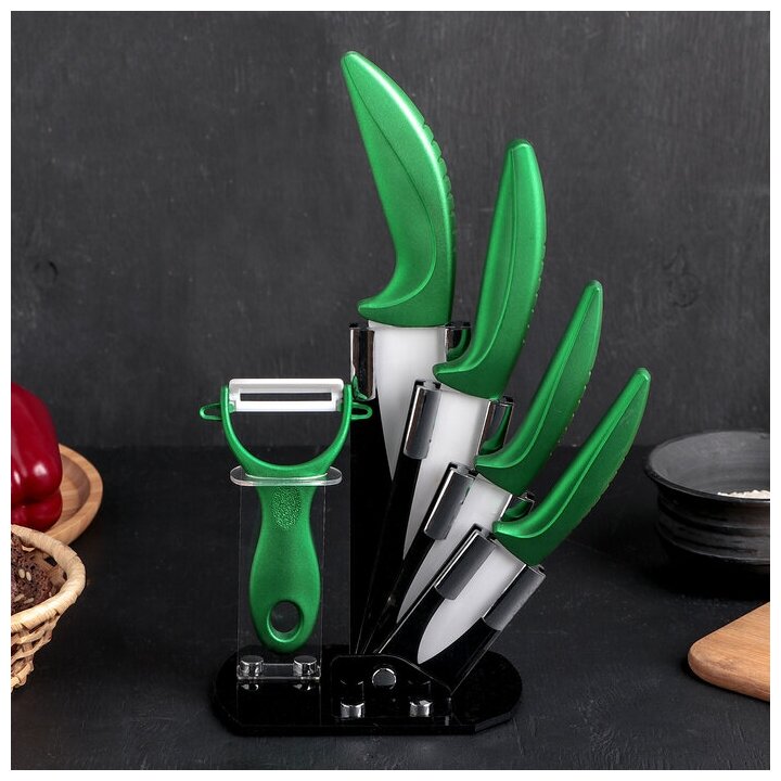 Набор кухонный "Сочная зелень", 5 предметов: 4 ножа 7,5/10/13/15 см, овощечистка, на подставке, цвет зеленый