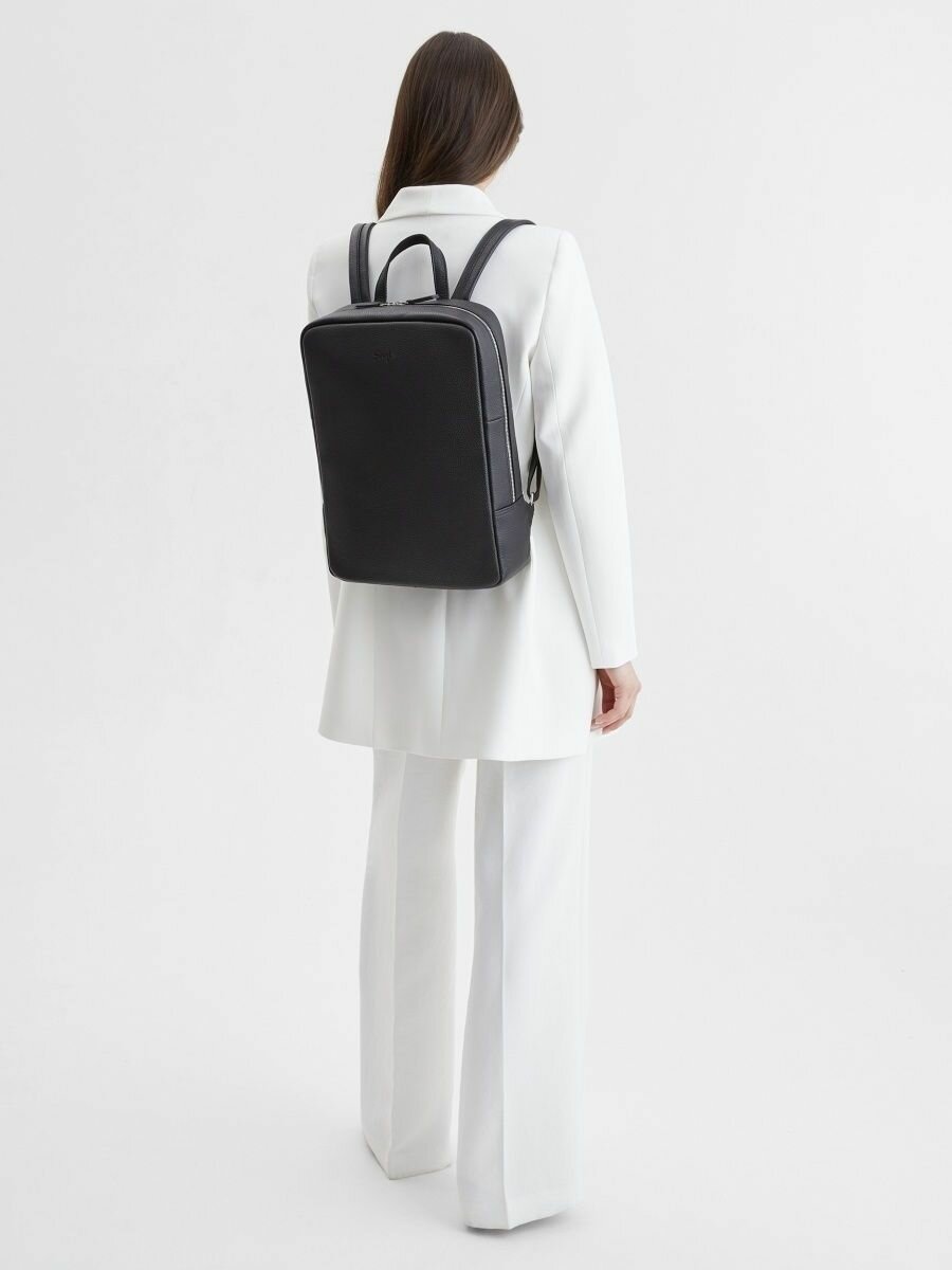 фото Женский рюкзак из натуральной кожи для ноутбука Saaj SMB150