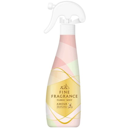 Кондиционер для белья спрей Nissan FaFa Fine Fragrance Fabric Mist Amour с цветочно-шипровым ароматом 300 мл