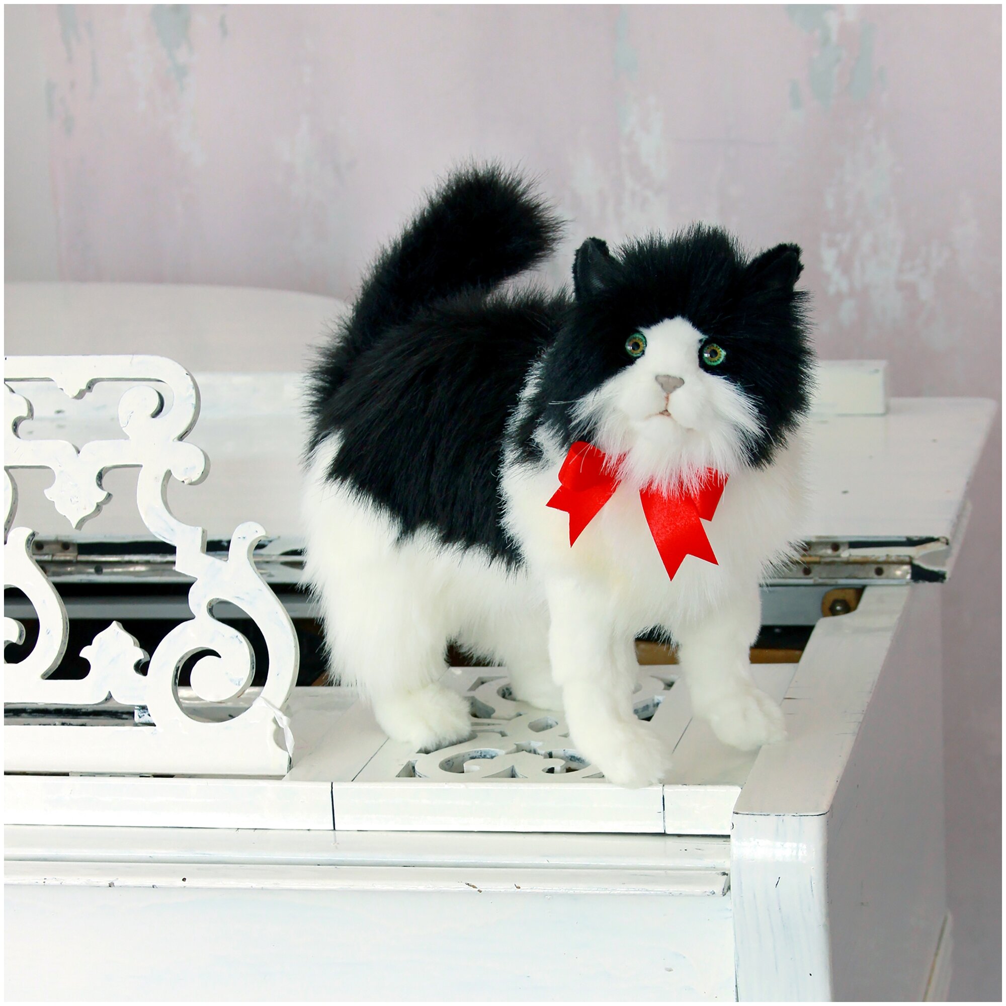 Мягкая игрушка Hansa Кошка черно-белая 40 см - фото №10