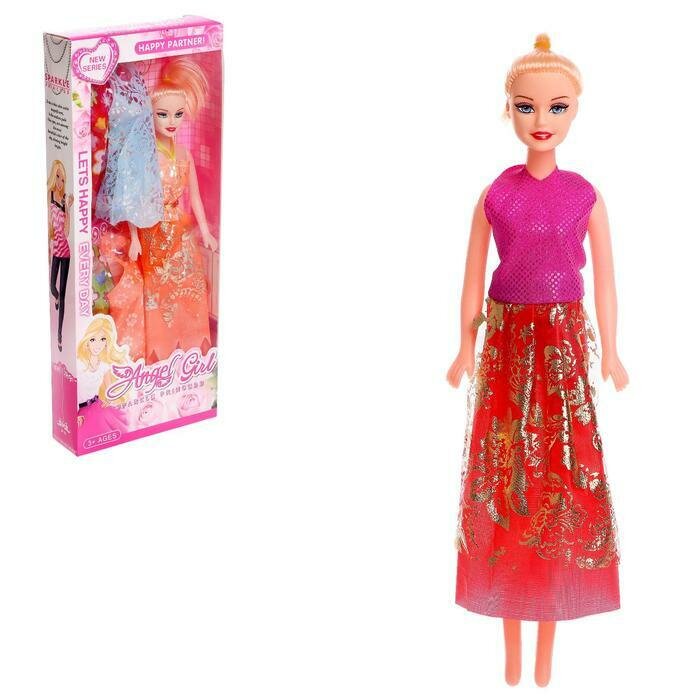 Кукла-модель Лиза с набором платьев