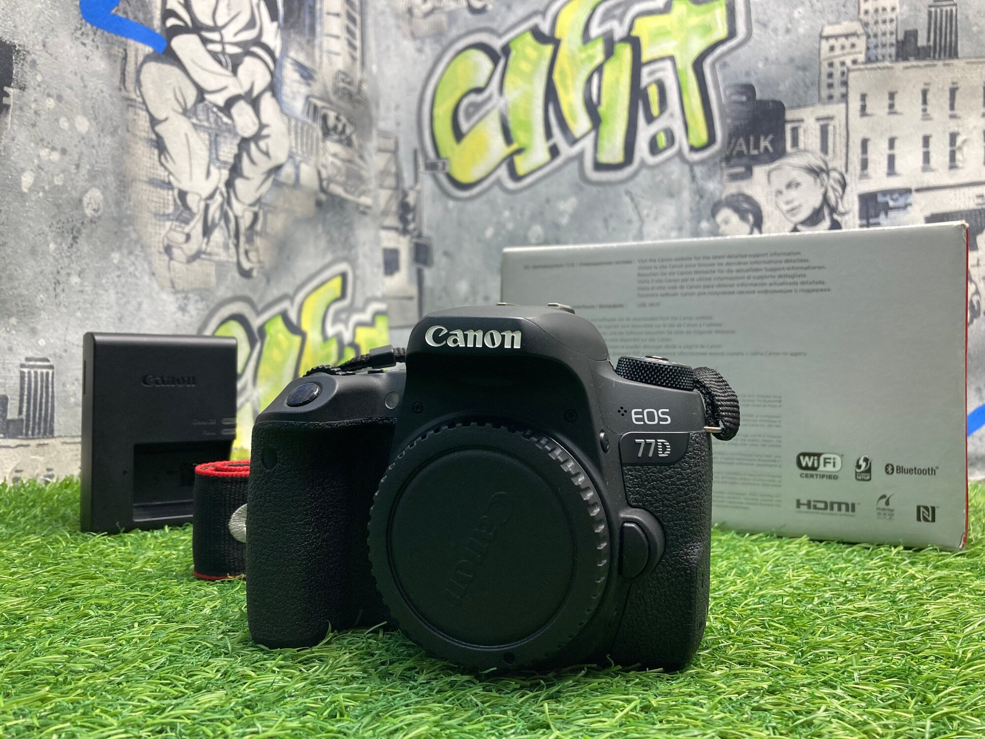 Canon EOS 77D 15.000 кадров