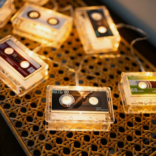 Изображение товара Гирлянда Elmarto Кассеты из пластика, 1.5 м, 10 шт, светодиодная