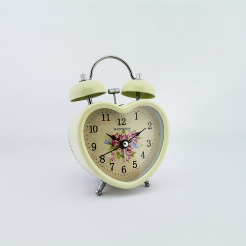 Будильник металлический с колокольчиками в форме сердца 359₽