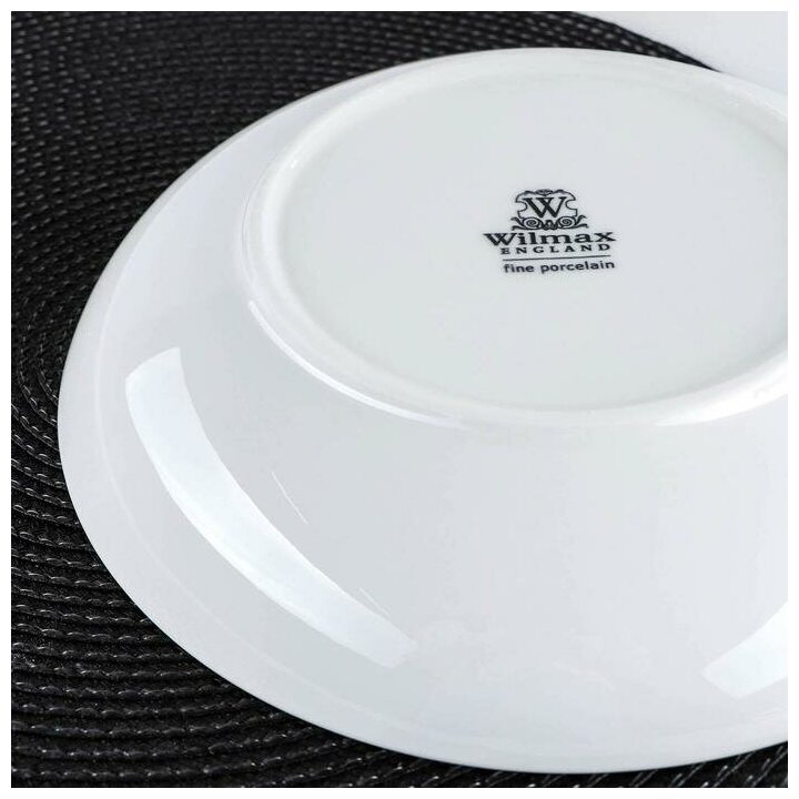 Тарелка фарфоровая глубокая Wilmax Olivia, 900 мл, d=23 см, цвет белый