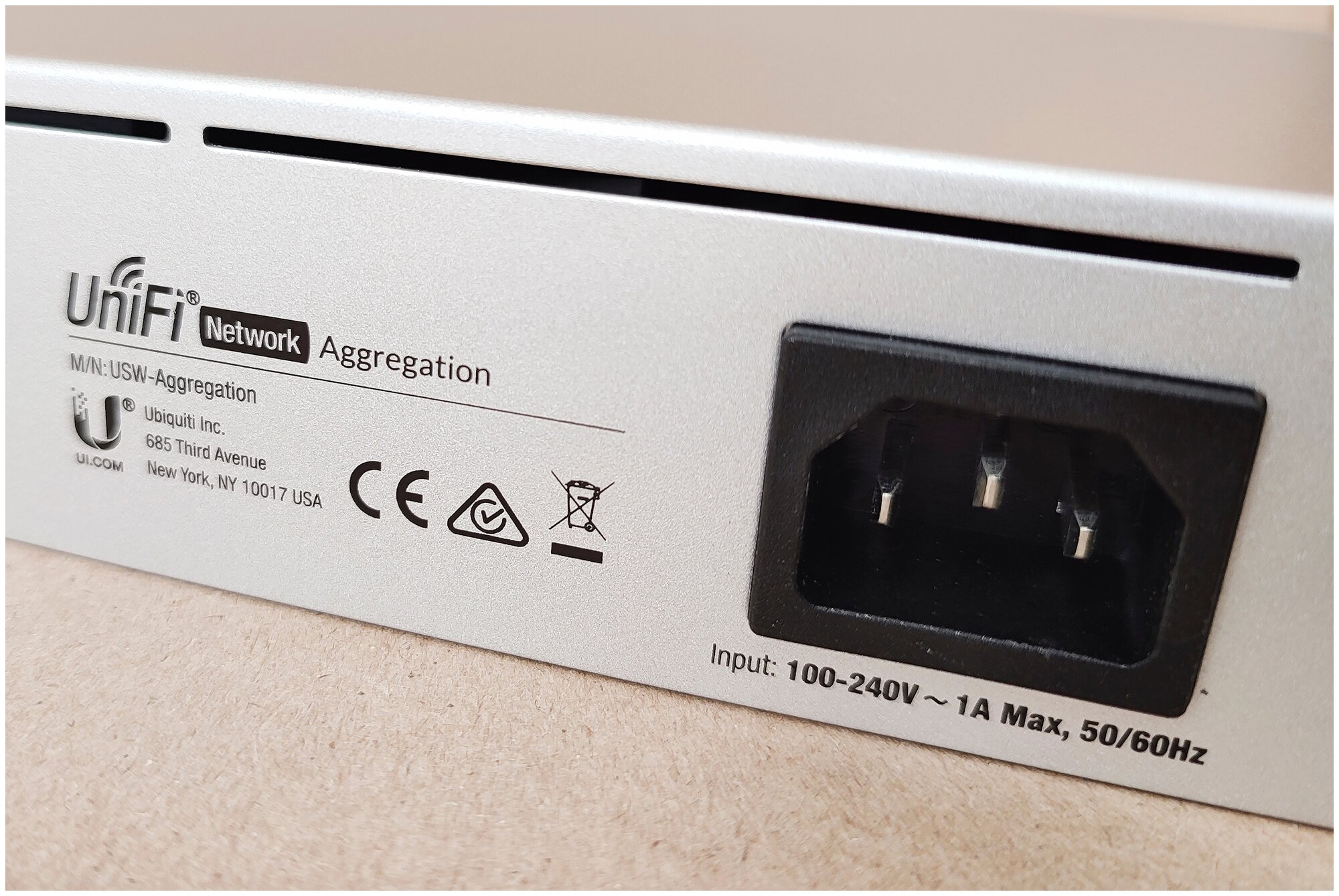 Коммутатор Ubiquiti Switch Aggregation