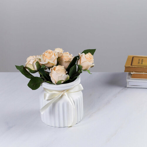 Ваза для цветов и сухоцветов для декора дома высота 12 см 570₽