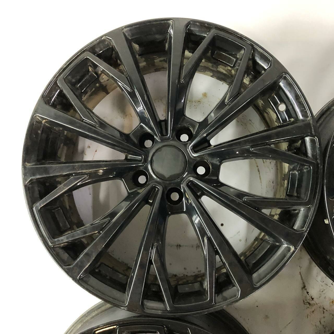 Колесные диски RST 18x7 PCD 5x114.3 D66.1 ET37 (Реплика) — фото 1