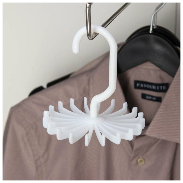 фото Вешалка для ремней, 11×11×10 см, 20 крючков, цвет микс