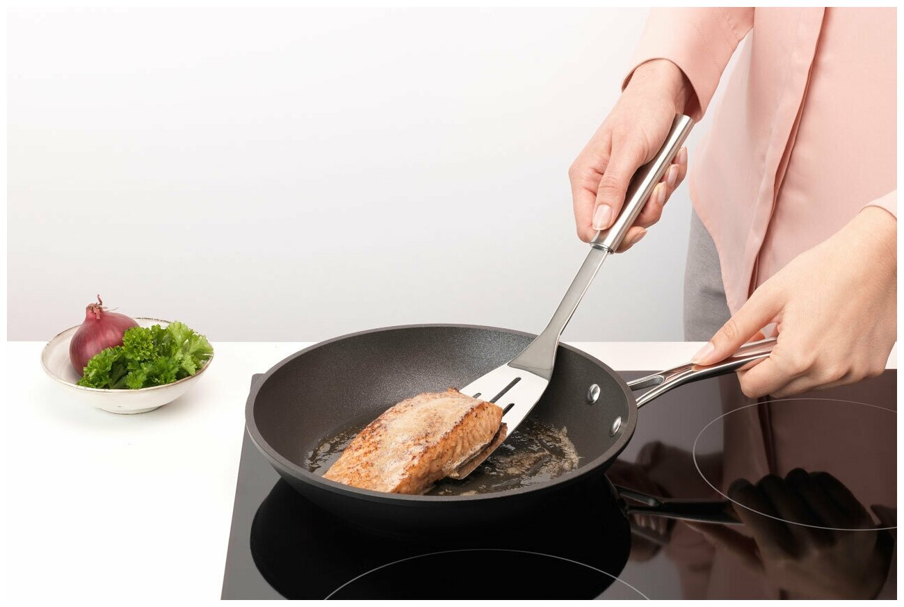 Лопатка с прорезями большая Brabantia Profile New, стальной матовый (250682) - фото №3