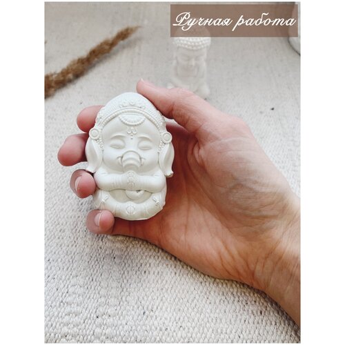 Маленькая статуэтка Ганеша