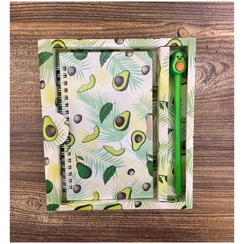 Блокнот / Блокноты для девочек / Блокнот с замком + ручка Авокадо, светло-зеленый