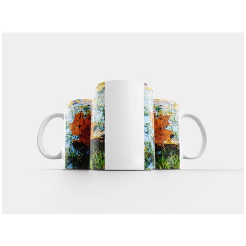 фото Кружка "лист, осень, лужа" 320 мл lotsprints