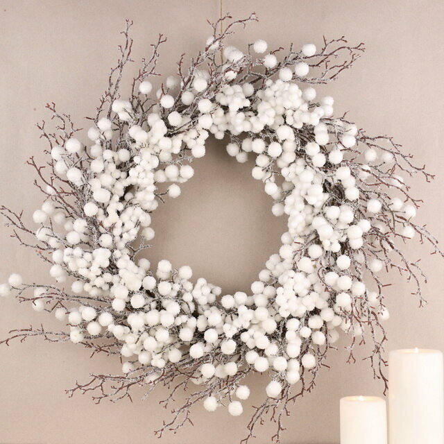фото Christmas Deluxe Венок с ягодами White Berry 45 см 87327