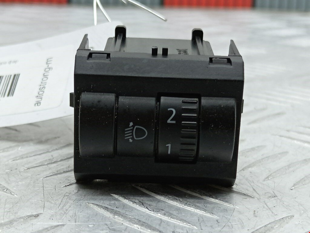 5JA941333A Корректор фар Skoda Rapid NH 2012-2017 REH купить бу в Москве Z124709