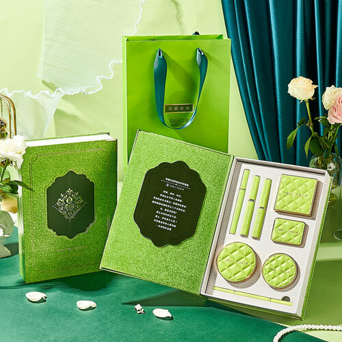 Набор косметики 