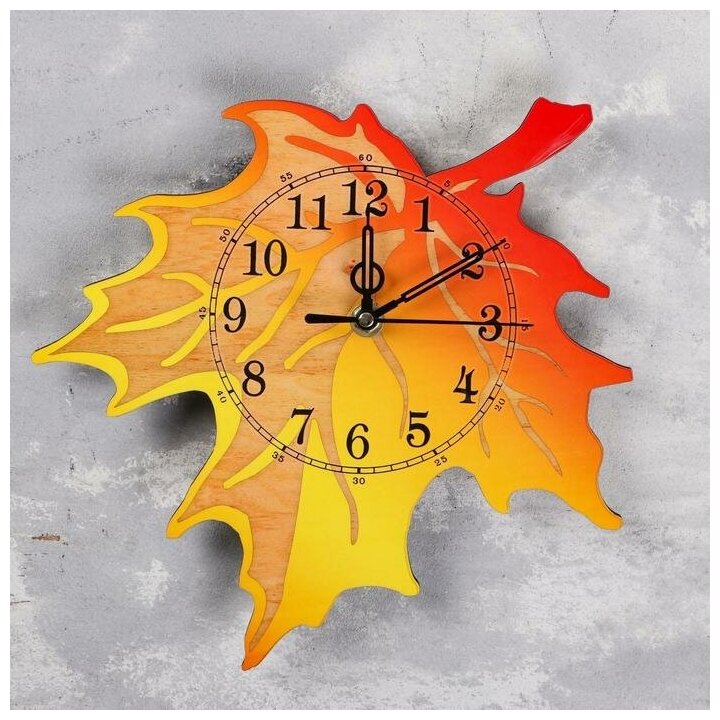 Часы настенные, серия: Детские, "Осенний лист", дискретный ход, 27 х 25 см 5517333