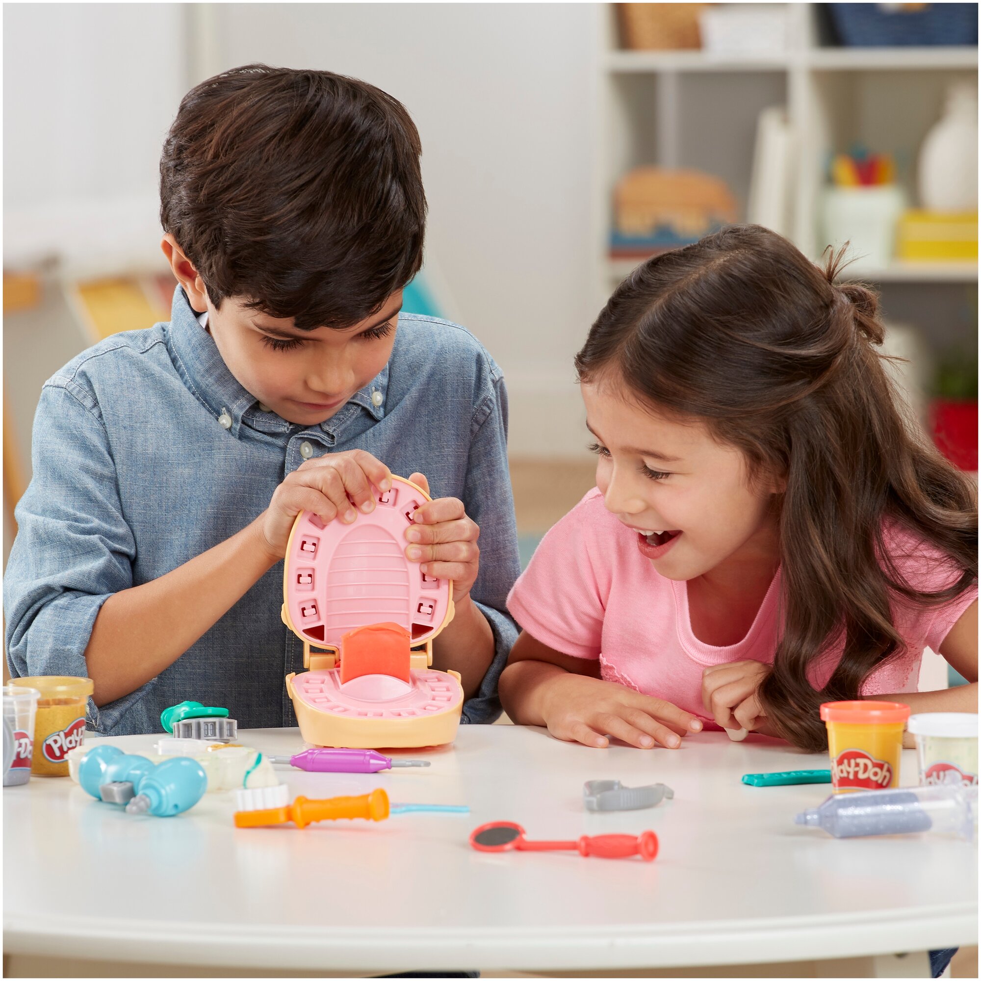 Набор для лепки игровой Play-Doh Мистер Зубастик с золотыми зубами, F1259 - фото №7