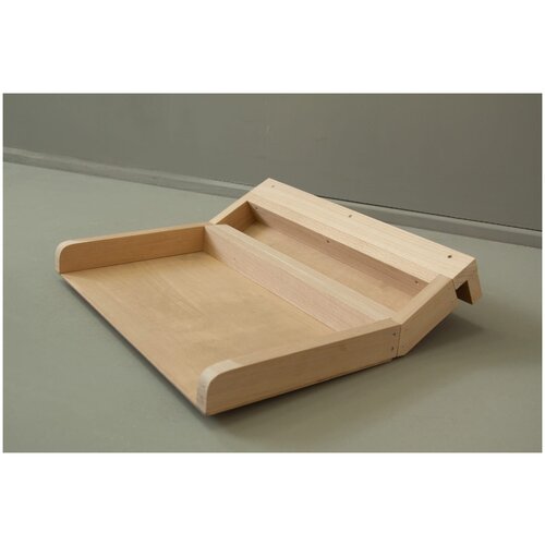 Дополнительная полка из бука для мольберта 