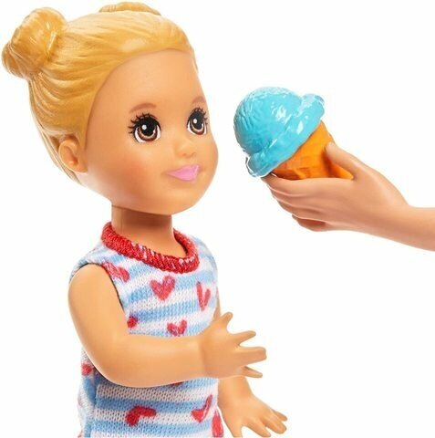 Игровой набор Barbie Няня брюнетка - фото №3