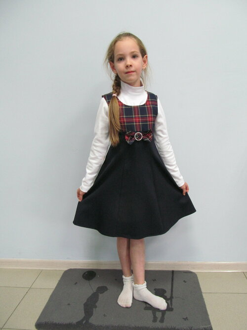 Школьное платье Классики, размер 38, мультиколор, красный