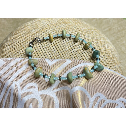 Браслет Яшма 18-4, бисер, яшма, зеленый, золотистый