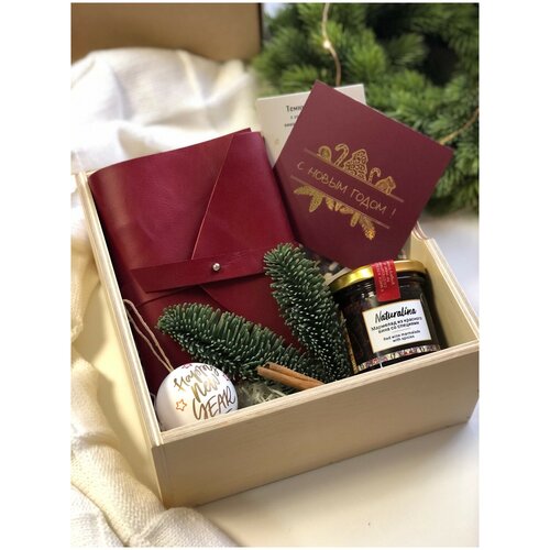 Darsy Box Корпоративный подарочный набор на новый год 