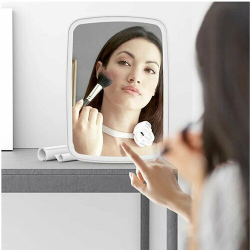 Сенсорное косметическое настольное зеркало с подсветкой и регулируемой ножкой 899₽